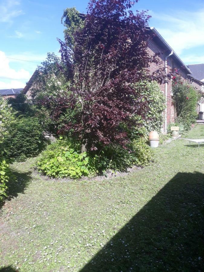 Gite Au Bord Du Lac Montville Kültér fotó